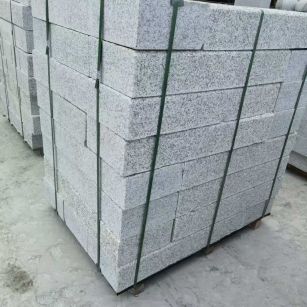 新乡 芙蓉白火烧两面路沿石