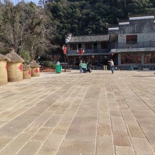 新乡仿古石铺装效果