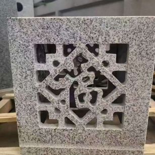 新乡 芝麻白花岗岩镂空雕花灯笼