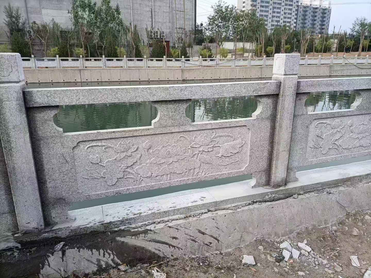 新乡 芙蓉白大花桥梁、河道，石材栏杆、围栏、护栏