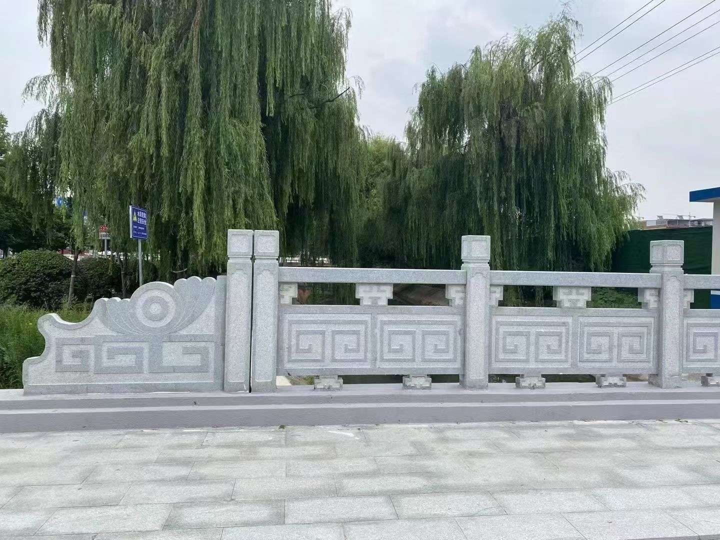 新乡 芝麻灰桥栏杆、河道栏杆安装效果