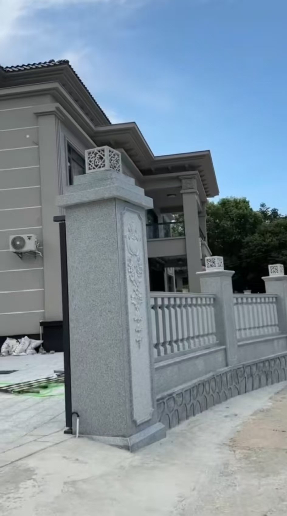 新乡 芝麻白别墅围墙栏杆，私人订制